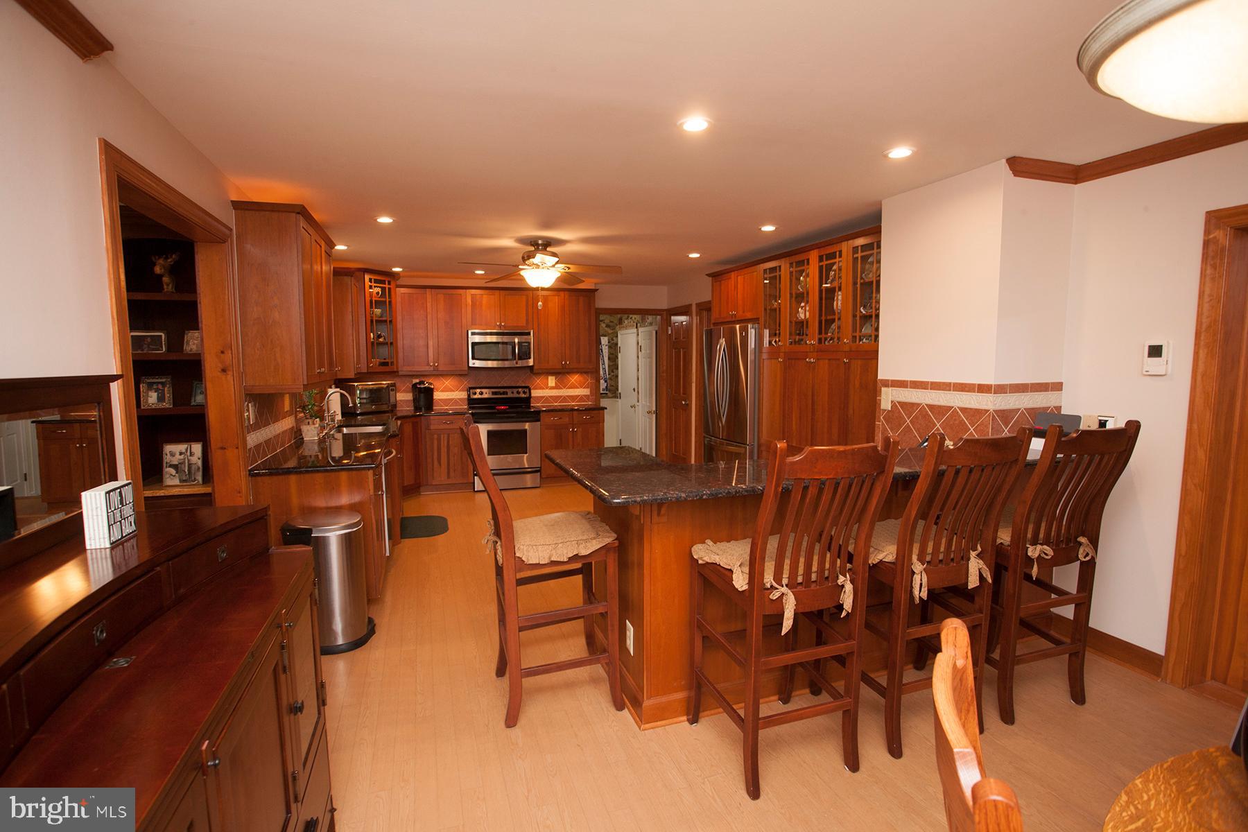 610 McKendimen Road Medford, NJ 08055 - Photo 6 of 29 Gallery Image 6