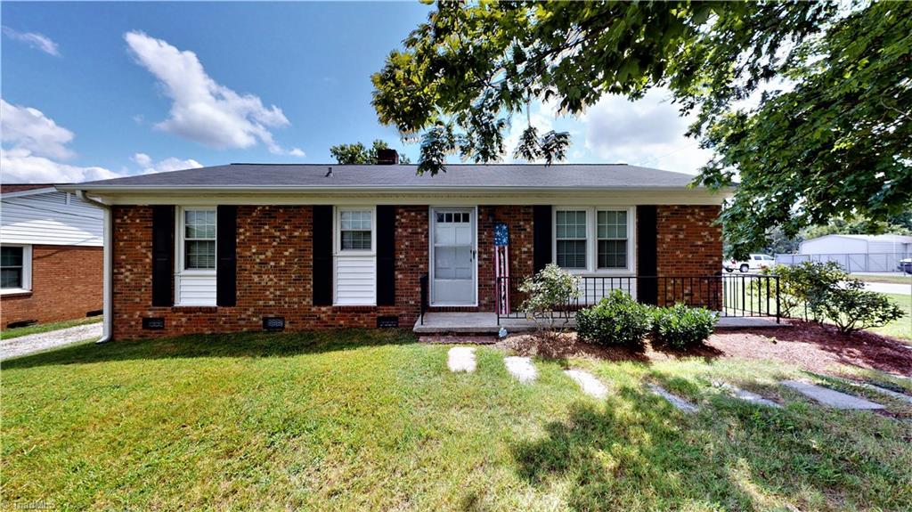 800 East Fairfield Road High Point, NC 27263 - Photo 1 of 15 Gallery Image 1