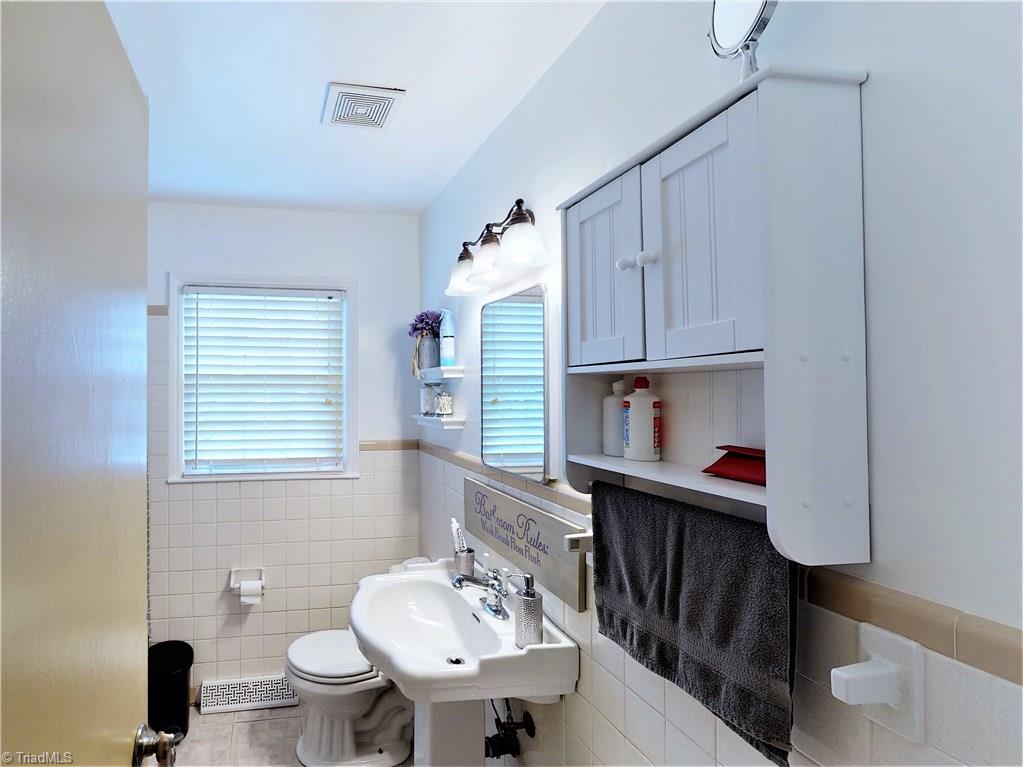 800 East Fairfield Road High Point, NC 27263 - Photo 7 of 15 Gallery Image 7