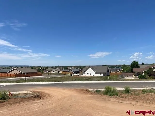 a view of a lake with houses