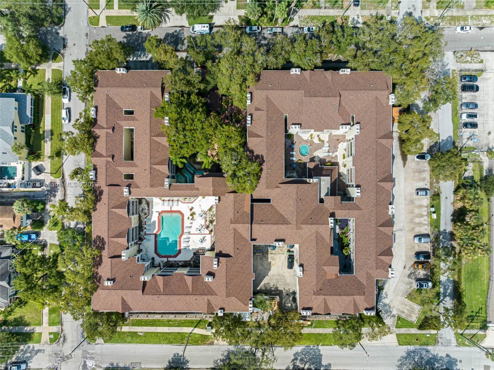 1000 West Horatio St Unit 114