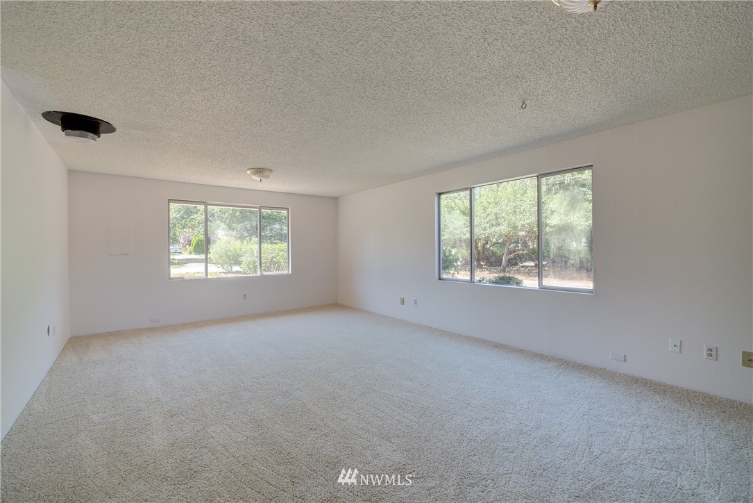 1001 Dyer Road Sultan, WA 98294 - Photo 13 of 25