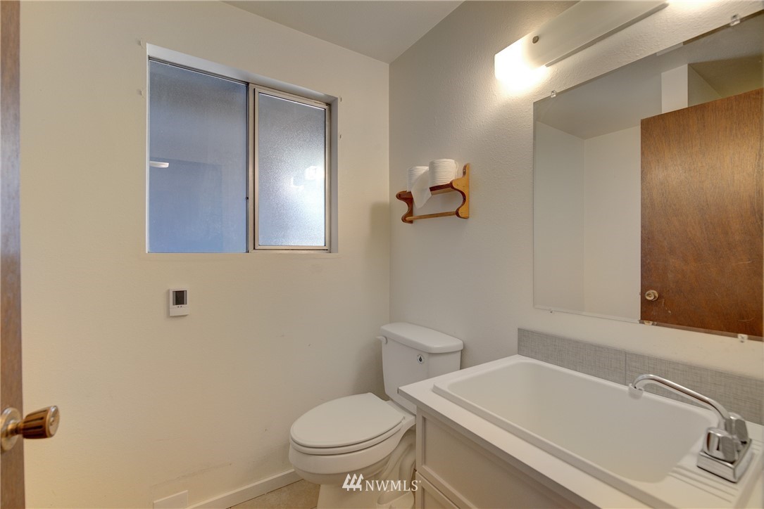 1001 Dyer Road Sultan, WA 98294 - Photo 15 of 25