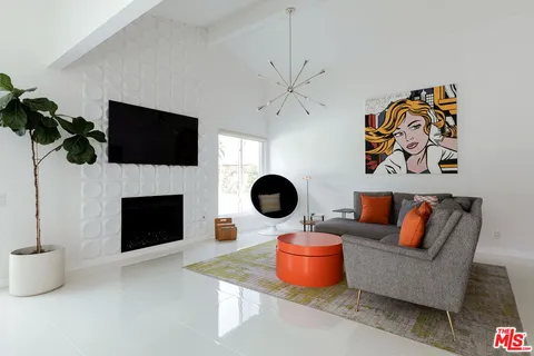 $745,000 | 900 Nueva Vista Drive South, Palm Springs, CA 92264