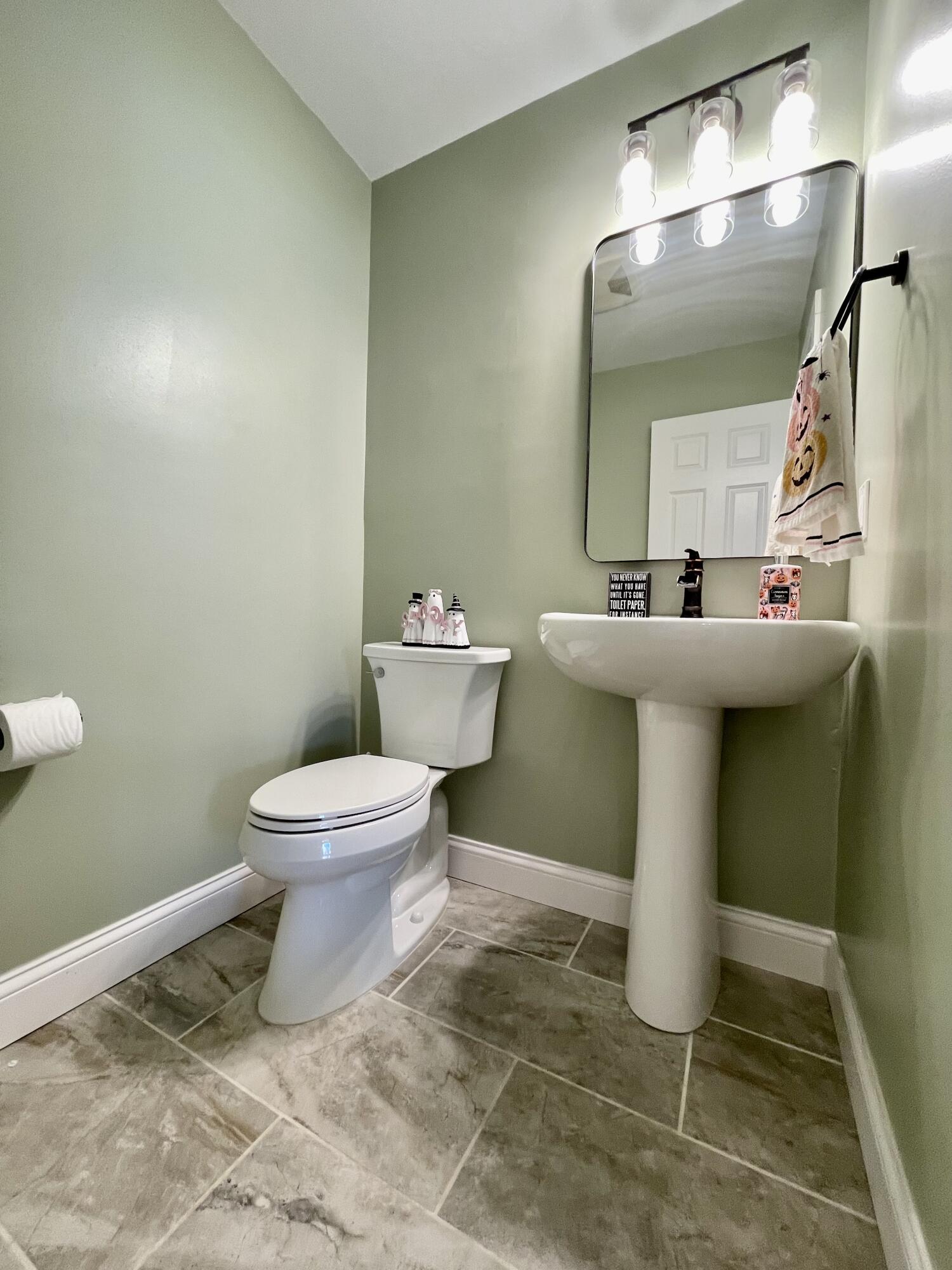 2332 Hickory Grove Street Chesterton, IN 46304 - Photo 6 of 21 1500x2000