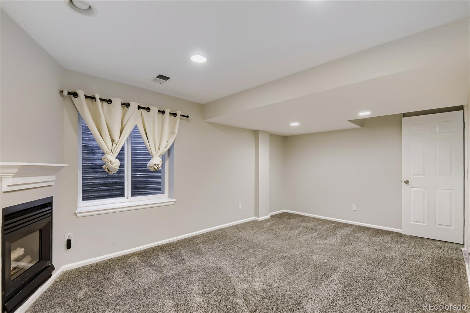 7005 Newhall Drive Highlands Ranch, CO 80130 - Photo 31 of 41