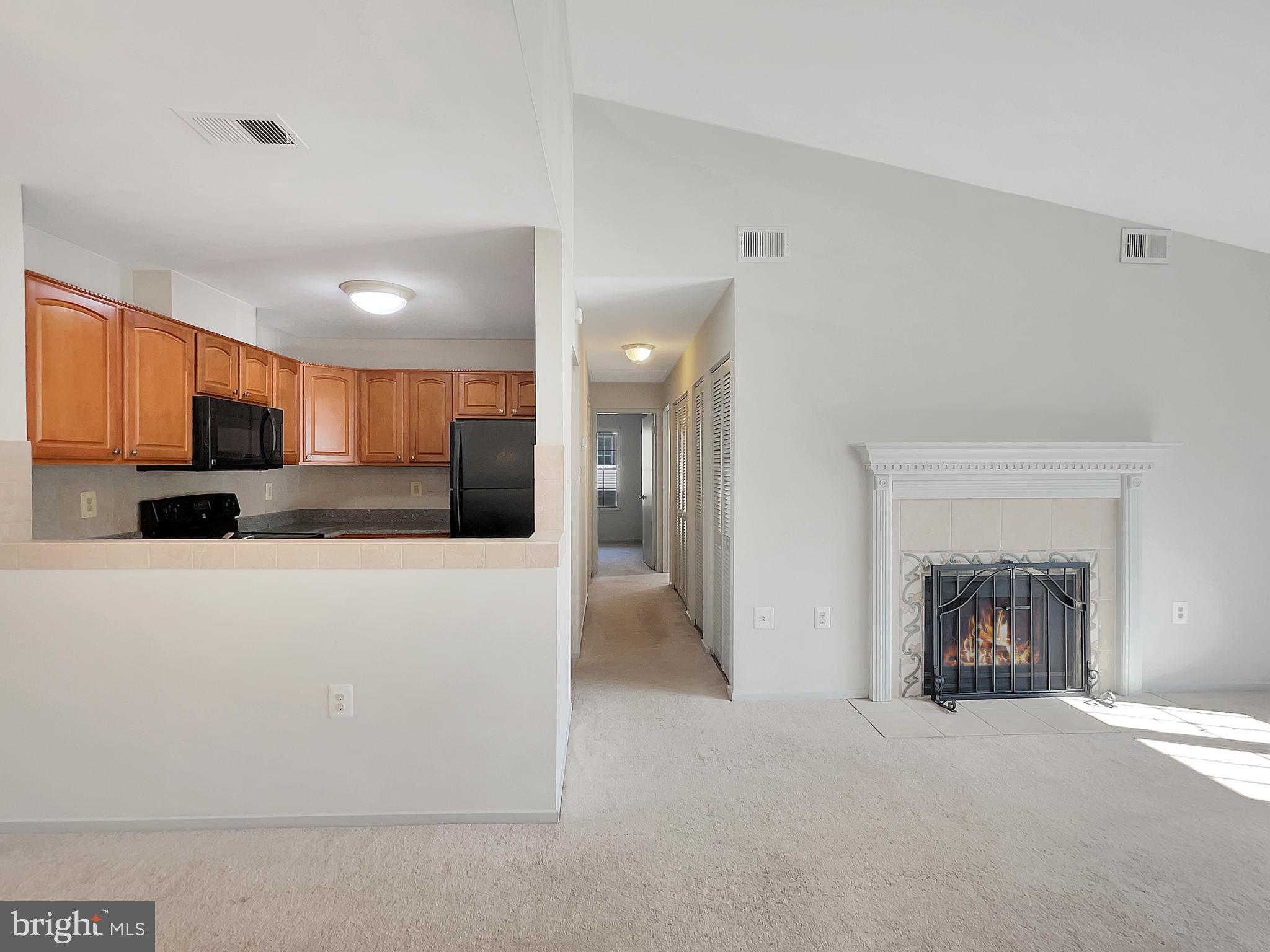 7804 Harrowgate Circle, Unit D Springfield, VA 22152 - Photo 15 of 33 Gallery Image 15
