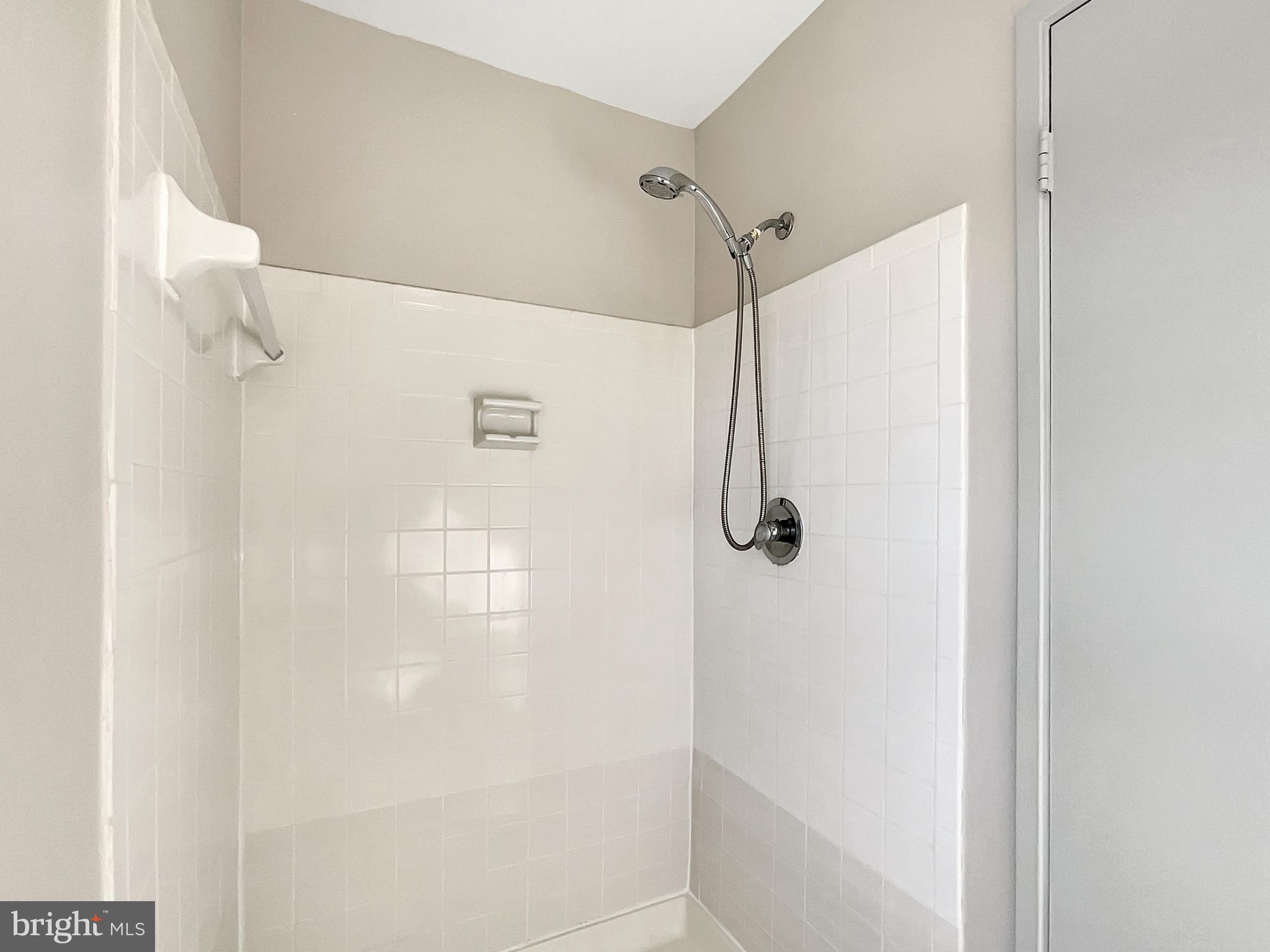 7804 Harrowgate Circle, Unit D Springfield, VA 22152 - Photo 16 of 33 Gallery Image 16