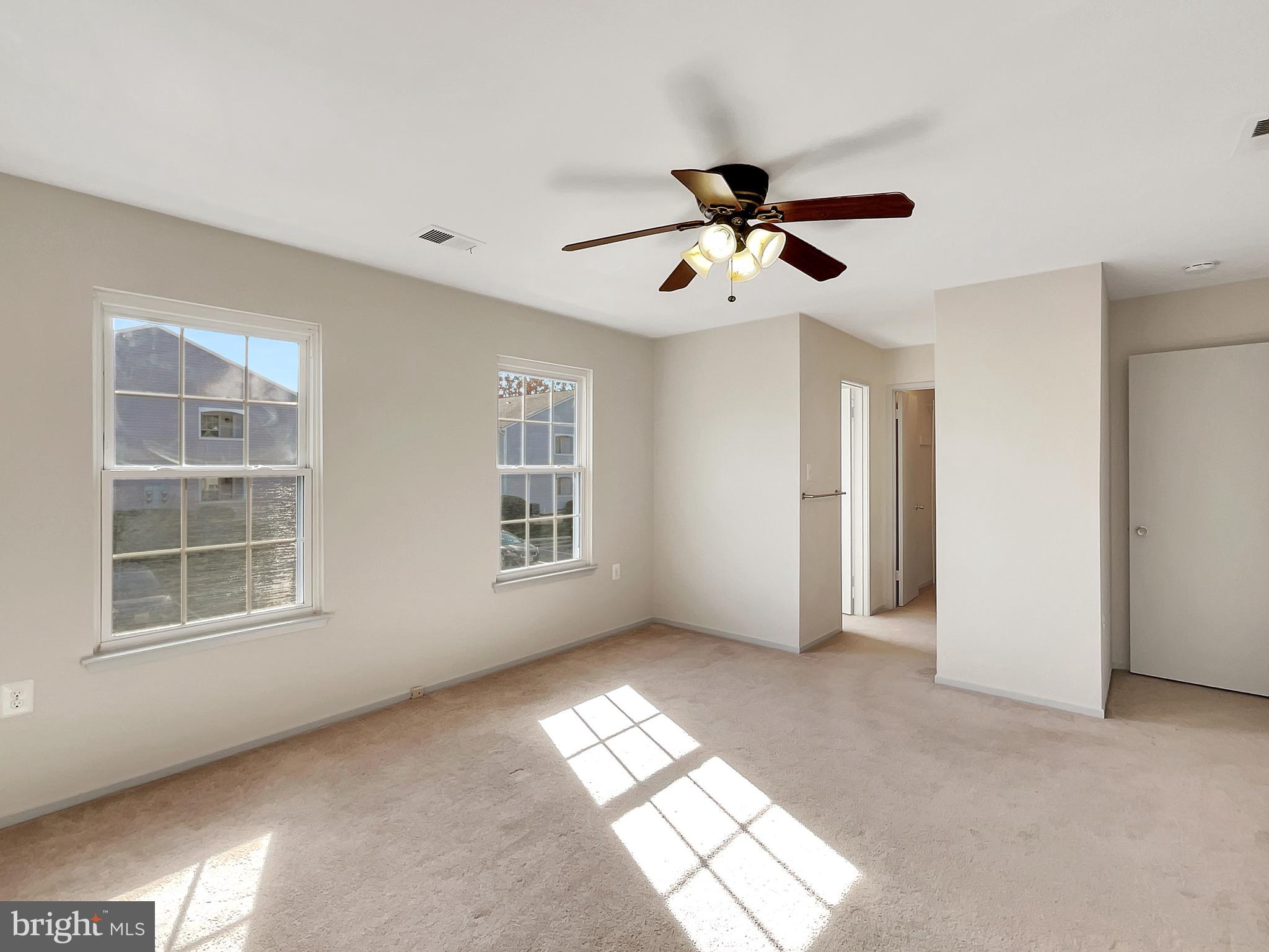 7804 Harrowgate Circle, Unit D Springfield, VA 22152 - Photo 6 of 33 Gallery Image 6