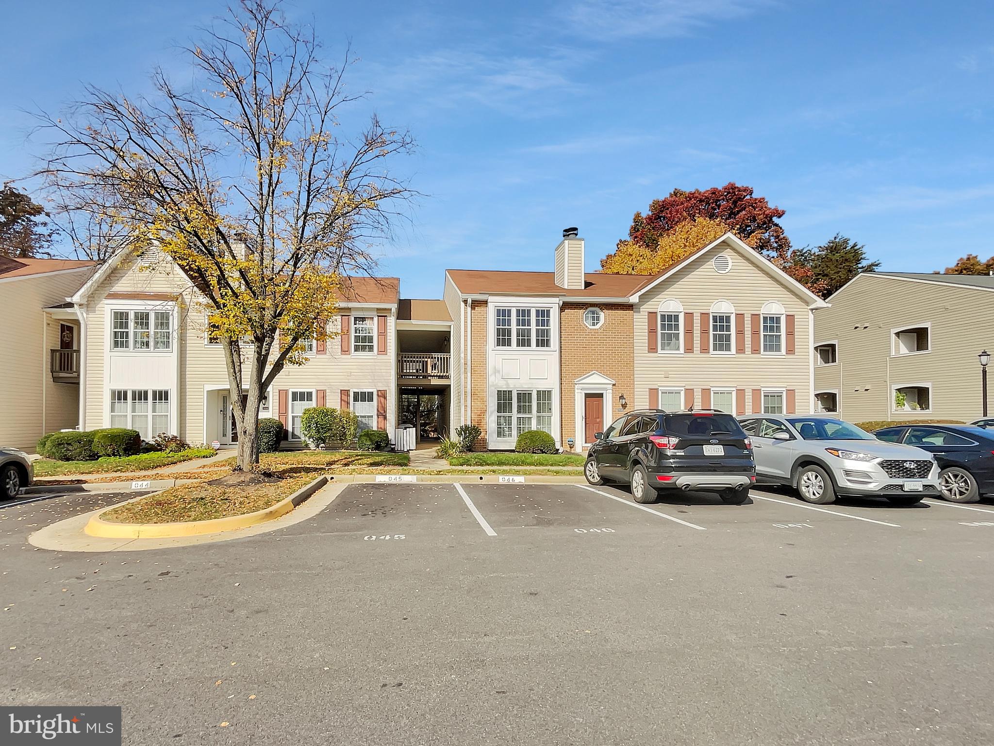 7804 Harrowgate Circle, Unit D Springfield, VA 22152 - Photo 9 of 33 Gallery Image 9