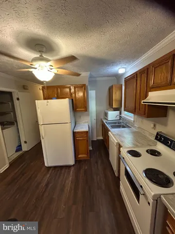 $364,000 | 356 Clubhouse Drive, Lusby, MD 20657