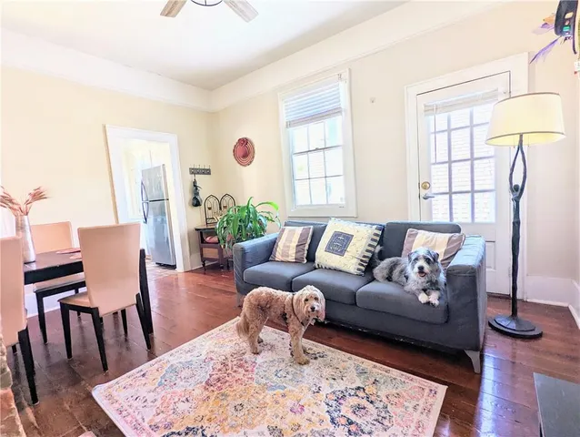 $1,800 | 1323 Esplanade Avenue, Unit D, New Orleans, LA 70116