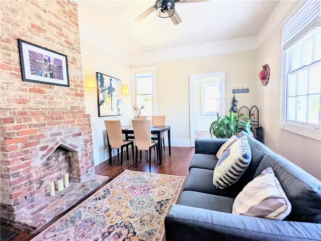 $1,800 | 1323 Esplanade Avenue, Unit D, New Orleans, LA 70116