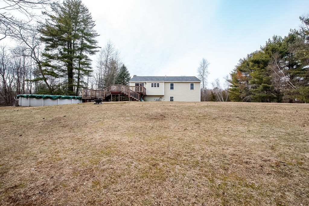3 Perth Drive Stratham, NH 03885 - Photo 4 of 40 Gallery Image 4