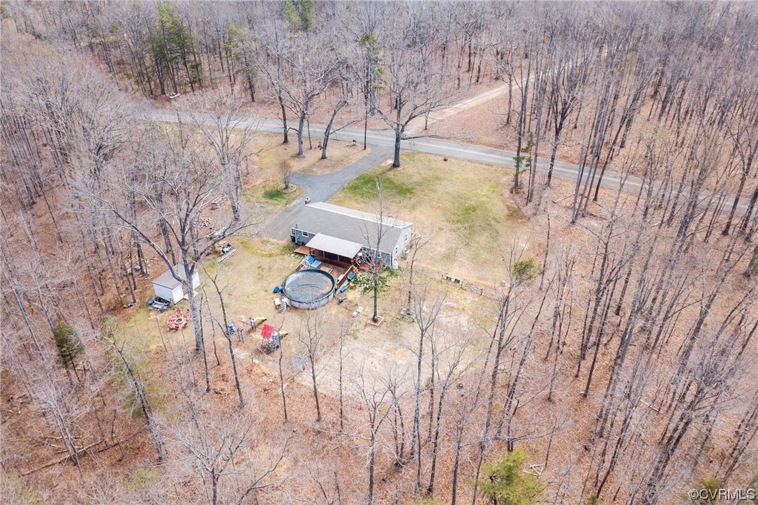 7379 Venable Road Kents Store, VA 23084 - Photo 24 of 28