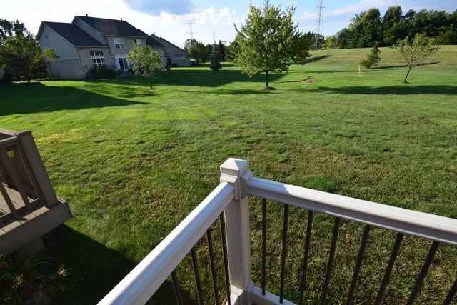 $239,900 | 25430 Bohn Court, Flat Rock, MI 48134