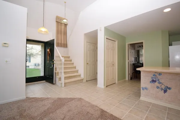 $239,900 | 25430 Bohn Court, Flat Rock, MI 48134