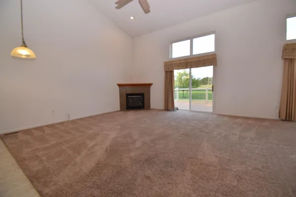 $239,900 | 25430 Bohn Court, Flat Rock, MI 48134