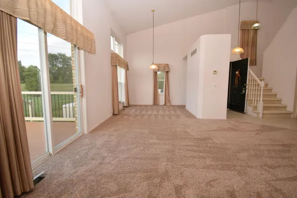 $239,900 | 25430 Bohn Court, Flat Rock, MI 48134