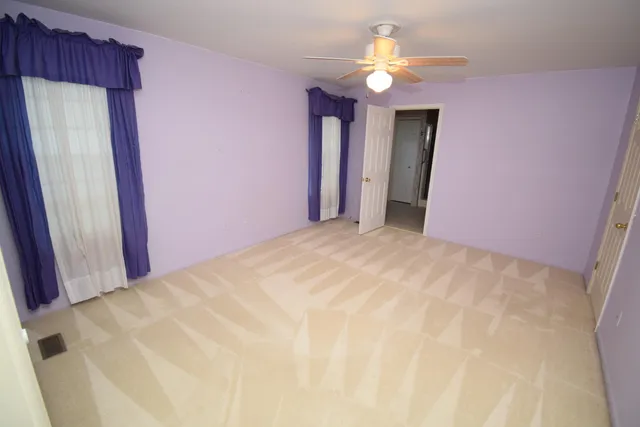 $239,900 | 25430 Bohn Court, Flat Rock, MI 48134