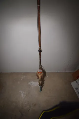 $239,900 | 25430 Bohn Court, Flat Rock, MI 48134