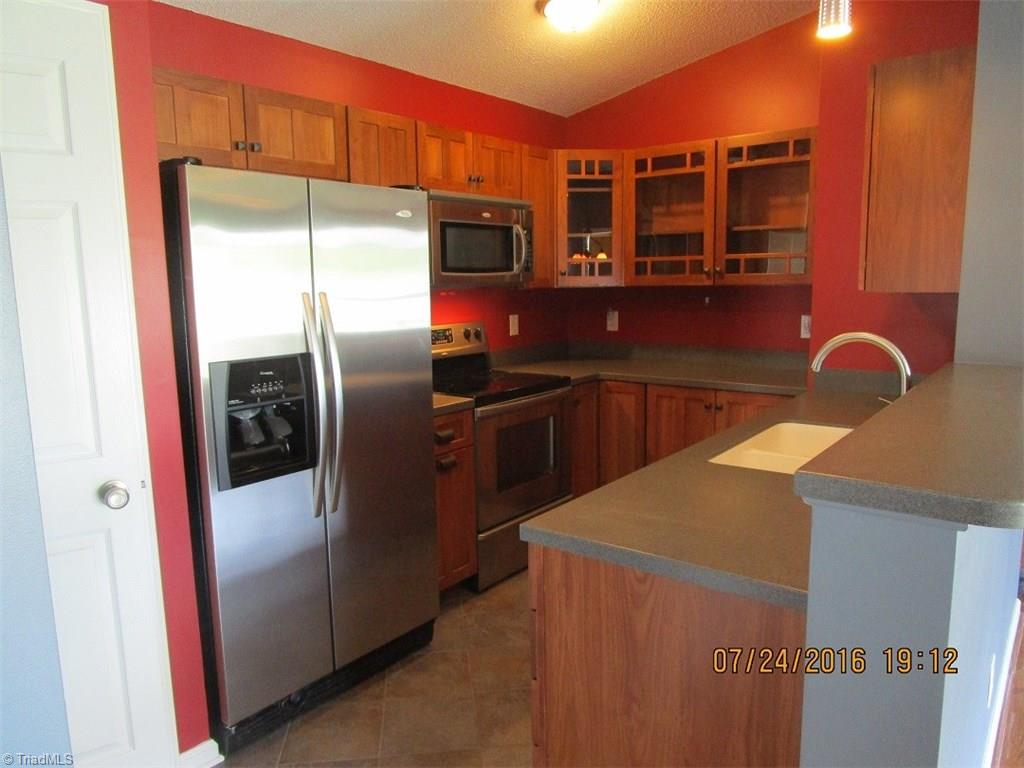 140 James Road, Unit 3C High Point, NC 27265 - Photo 7 of 26 Gallery Image 7