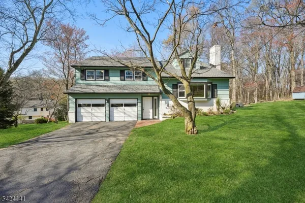 $849,000 | 7 Archer Lane, Scotch Plains, NJ 07076