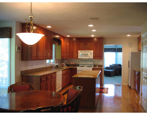 23 Russet Hill Road Franklin, MA 02038 - Photo 9 of 22 Gallery Image 9
