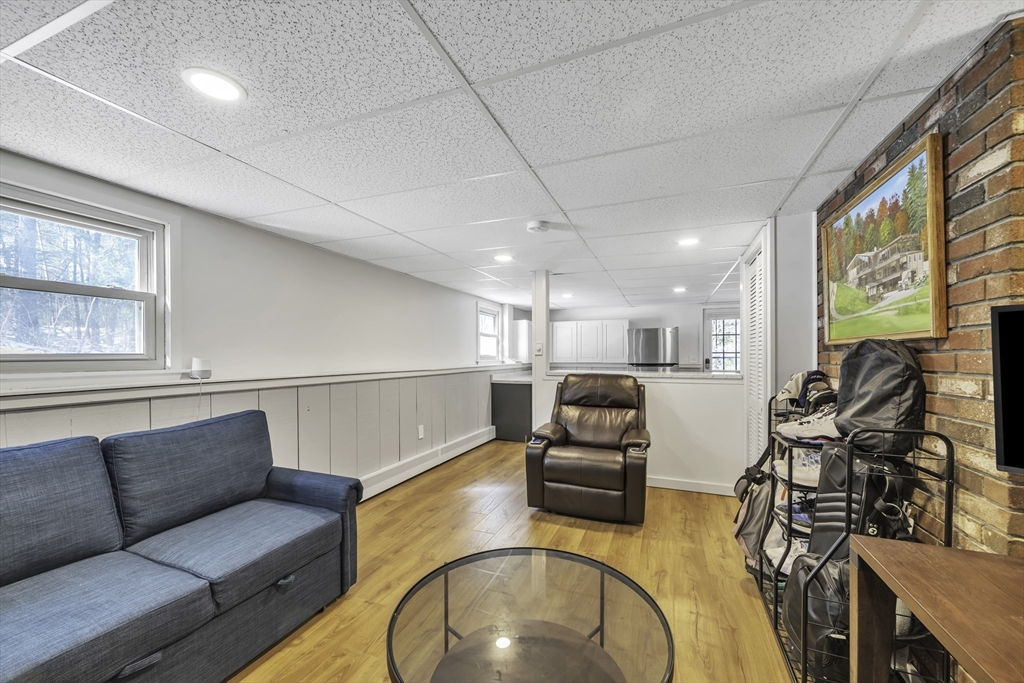 123 Old Farm Road Westfield, MA 01085 - Photo 33 of 39 Gallery Image 33