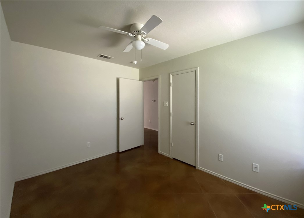 6408 Temora Loop, Unit B Killeen, TX 76549 - Photo 4 of 12
