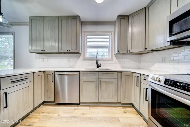 $1,875 | 1305 Calhoun Avenue, Panama City, FL 32401