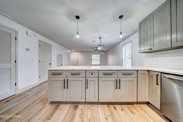 $1,875 | 1305 Calhoun Avenue, Panama City, FL 32401