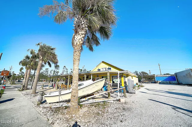$1,875 | 1305 Calhoun Avenue, Panama City, FL 32401