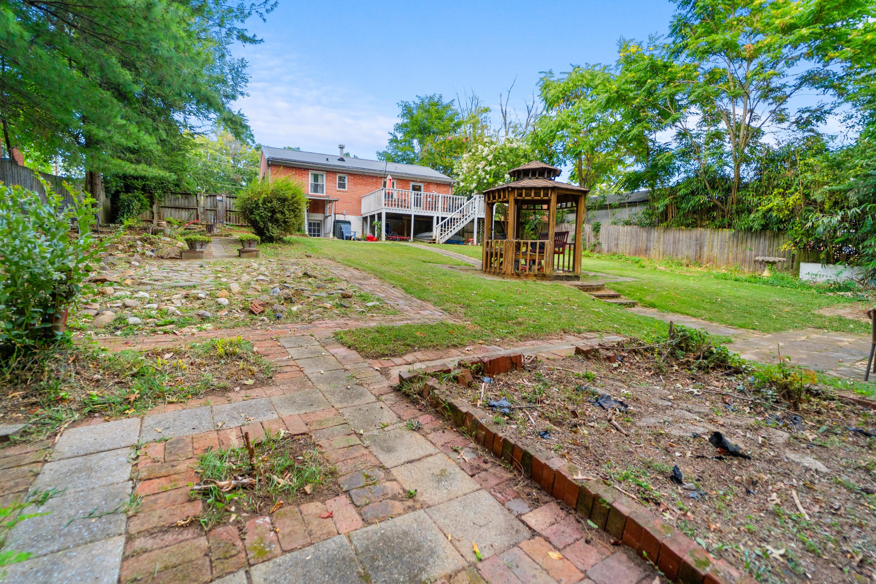 542 Hawthorn Road Salem, VA 24153 - Photo 26 of 28 _DSC1595