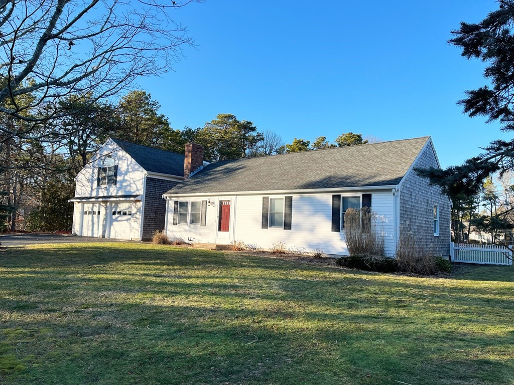 36 Wilmas Way, Harwich, MA 02645 Compass