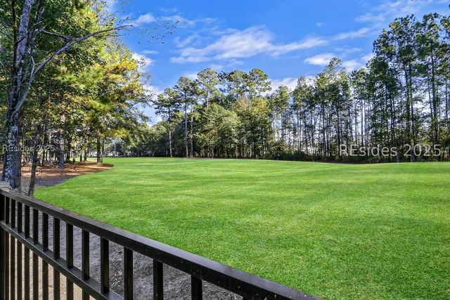 $950,000 | 735 Firethorn Lane, Hardeeville, SC 29927