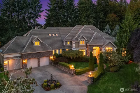$3,499,000 | 20450 Northeast 71st Street, Redmond, WA 98053