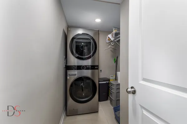 $364,900 | 4 Maplewood Lane, Ottawa, IL 61350