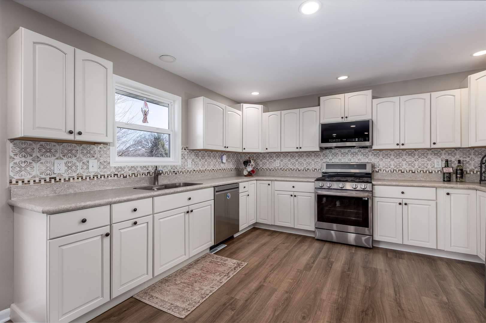 4 Maplewood Lane Ottawa, IL 61350 - Photo 4 of 23