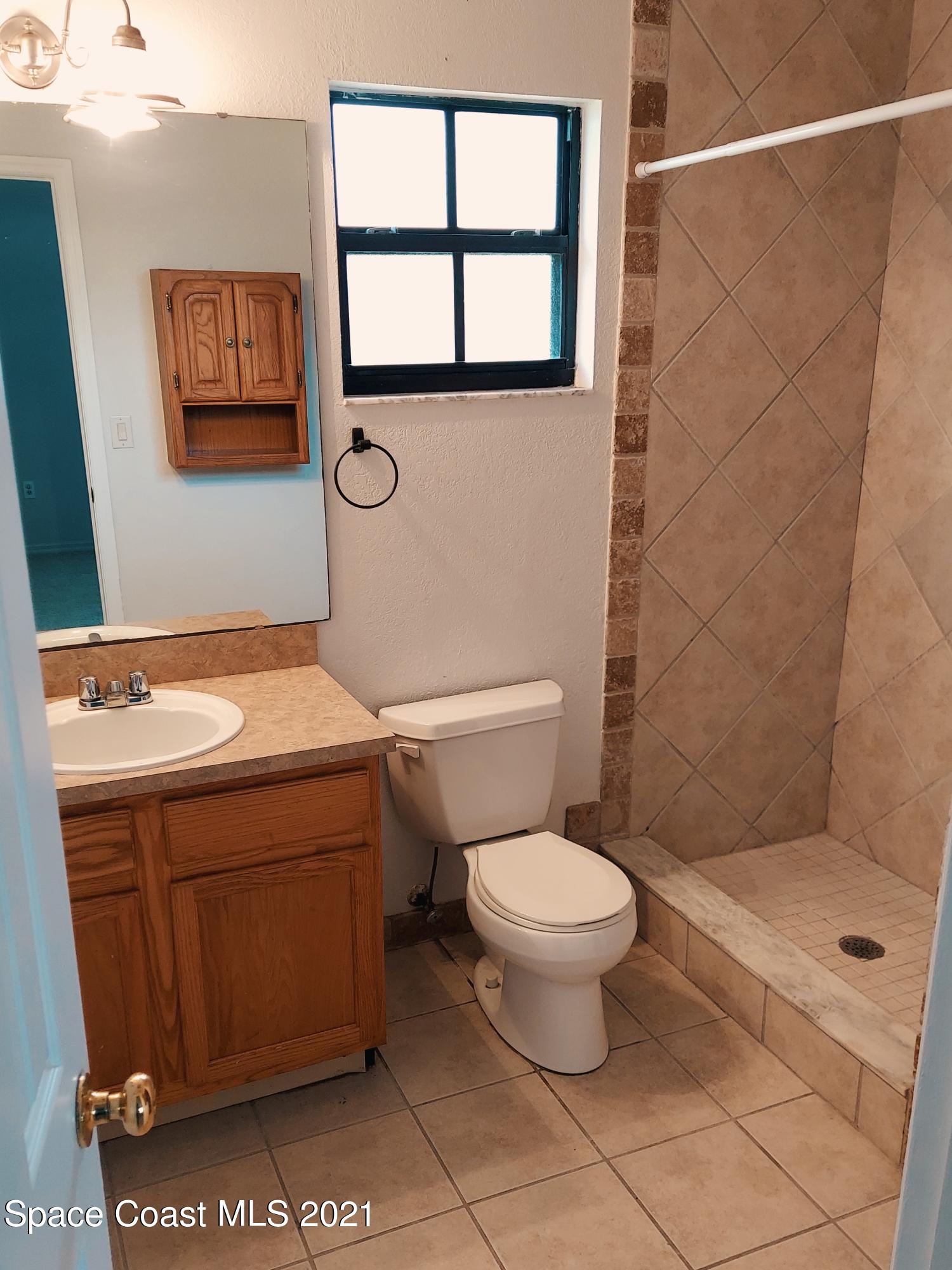 6054 Cardiff Avenue Cocoa, FL 32927 - Photo 18 of 20 Cardiff Master Bathroom #2