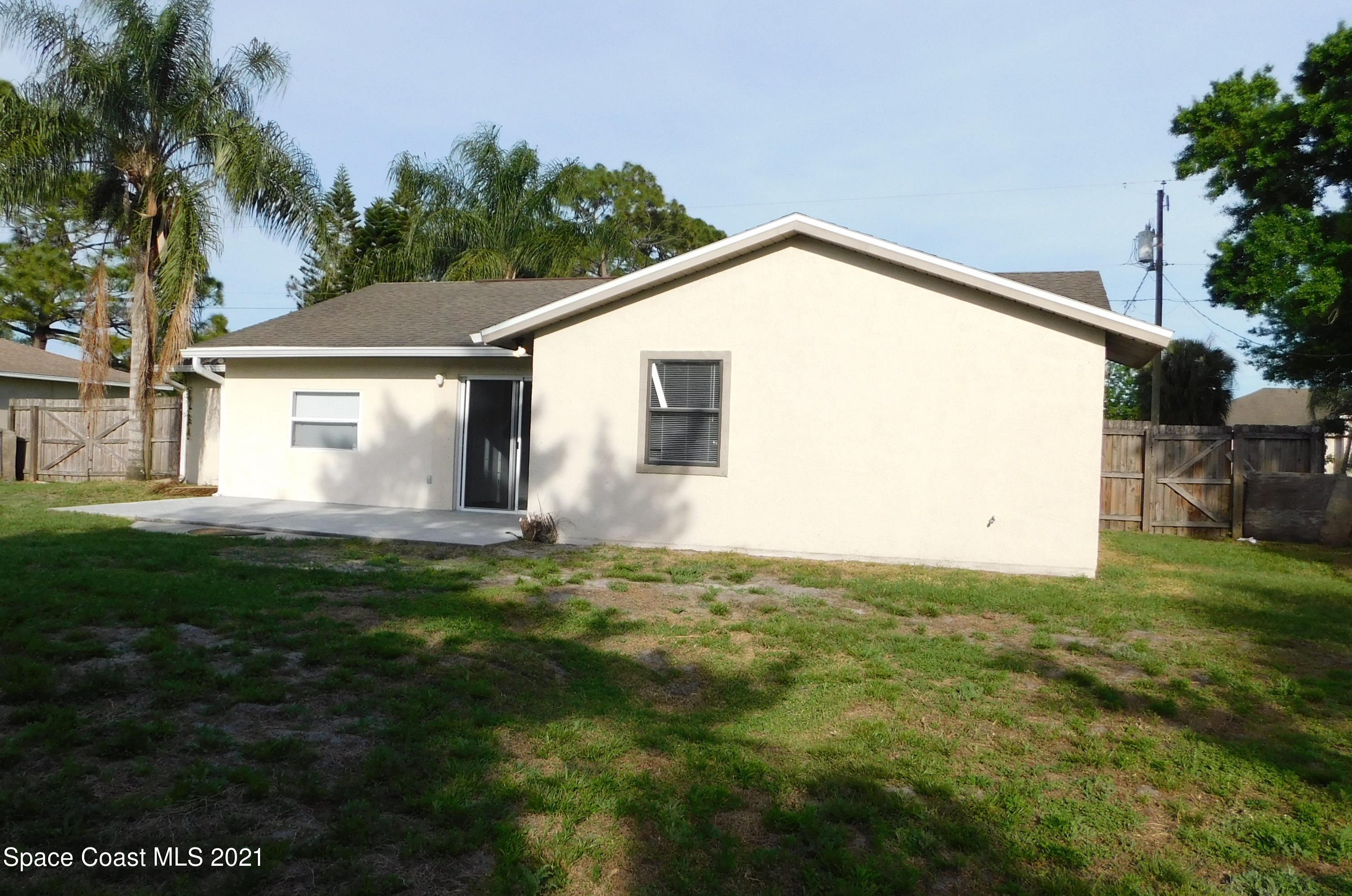 6054 Cardiff Avenue Cocoa, FL 32927 - Photo 19 of 20 Cardiff Back