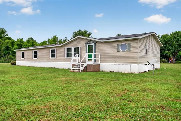 $279,000 | 600 Highway 527, Elm Grove, LA 71051