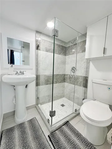 $1,200 | 2400 Northwest 9th Street, Unit 3, Miami, FL 33125