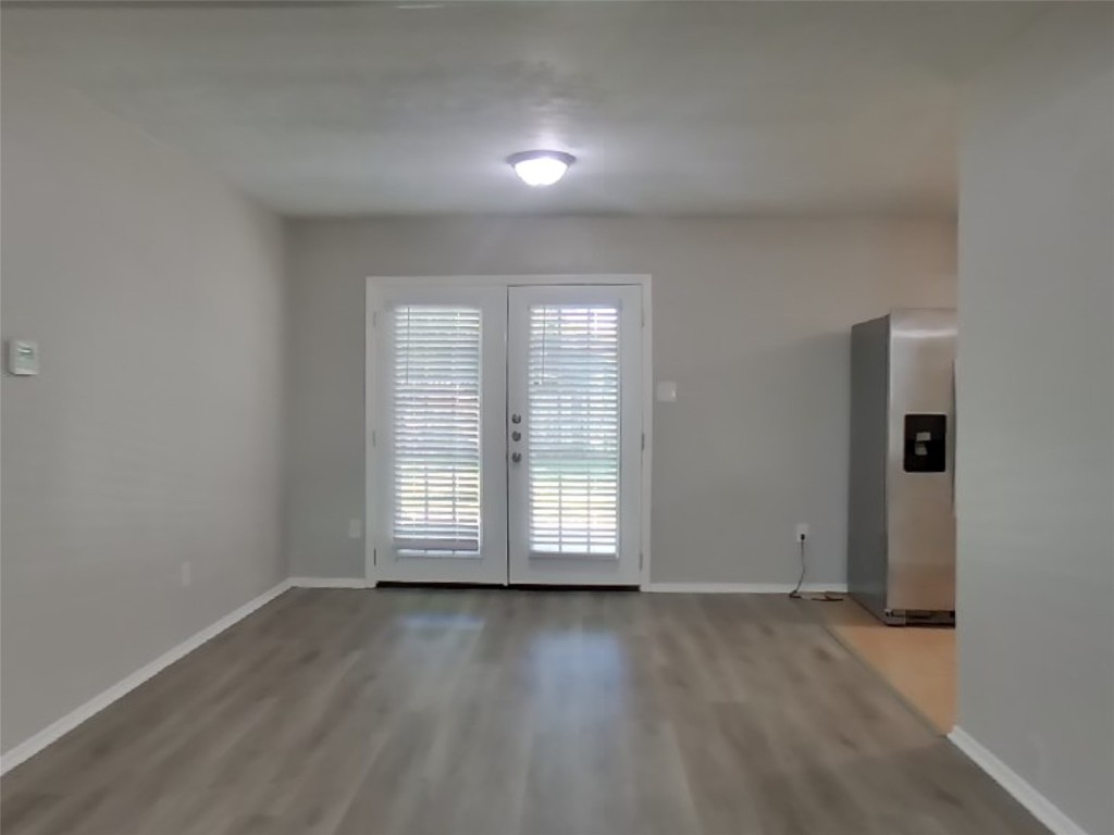 17002 Tibet Road Friendswood, TX 77546 - Photo 4 of 15