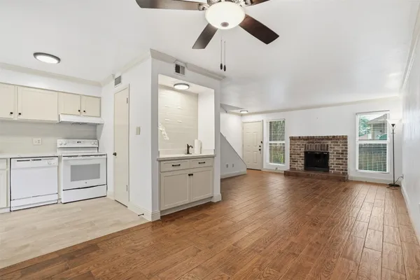 $130,000 | 2200 Cypress Landing Road, Unit A3, Houston, TX 77090