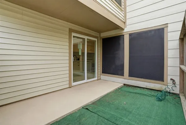 $130,000 | 2200 Cypress Landing Road, Unit A3, Houston, TX 77090