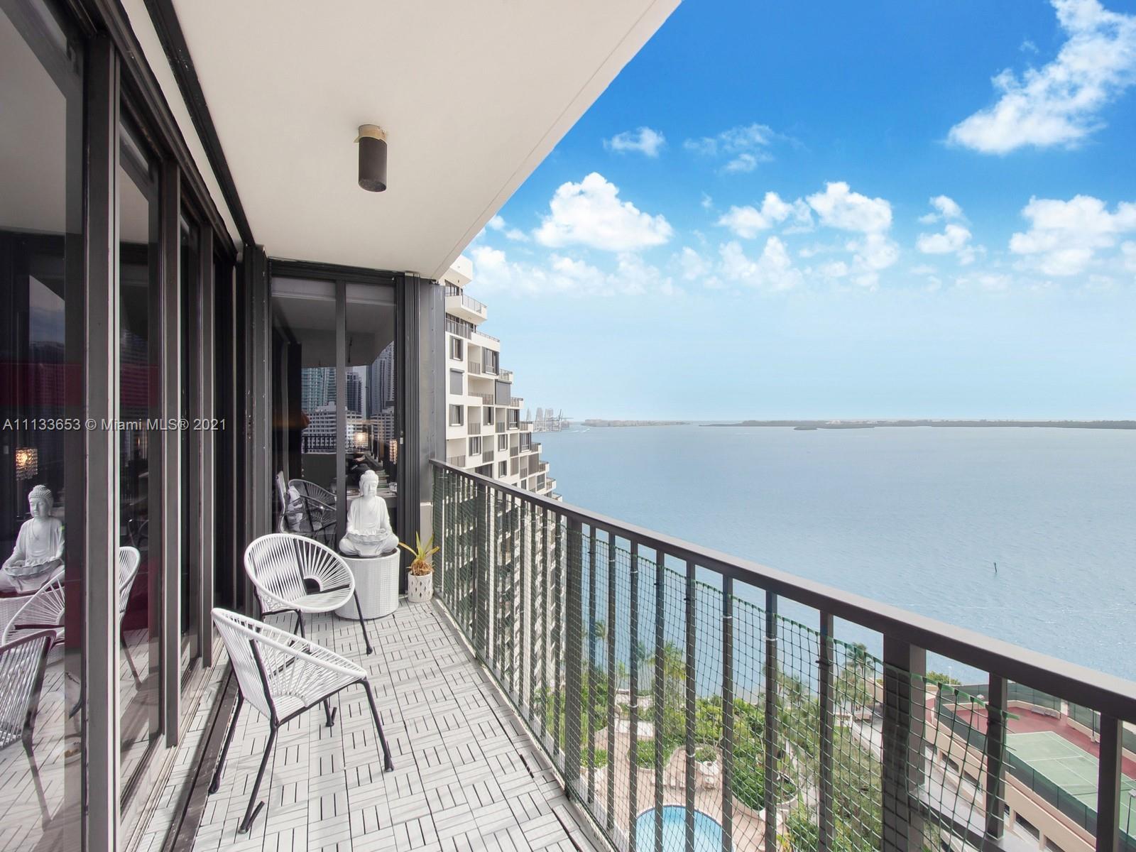 520 Brickell Key Drive, Unit A1815 Miami, FL 33131 - Photo 2 of 34