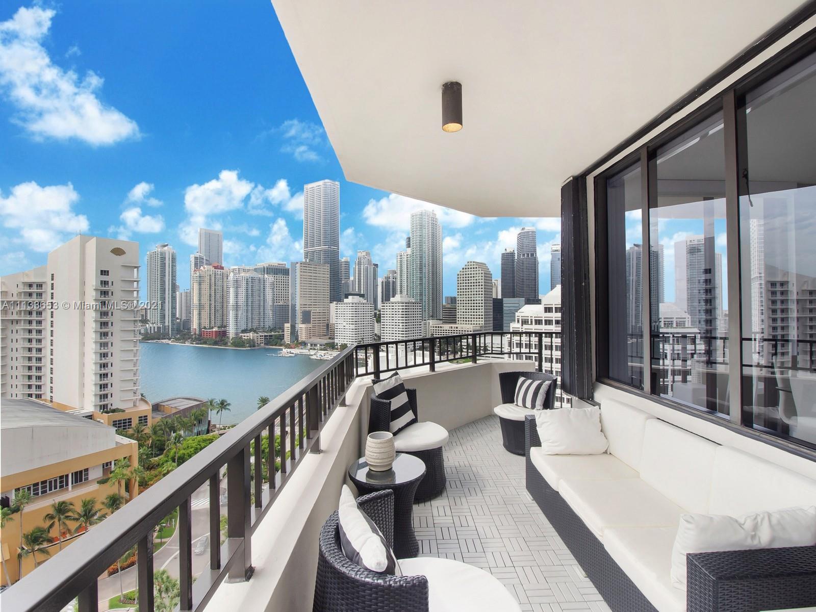 520 Brickell Key Drive, Unit A1815 Miami, FL 33131 - Photo 3 of 34 a view of balcony with furniture