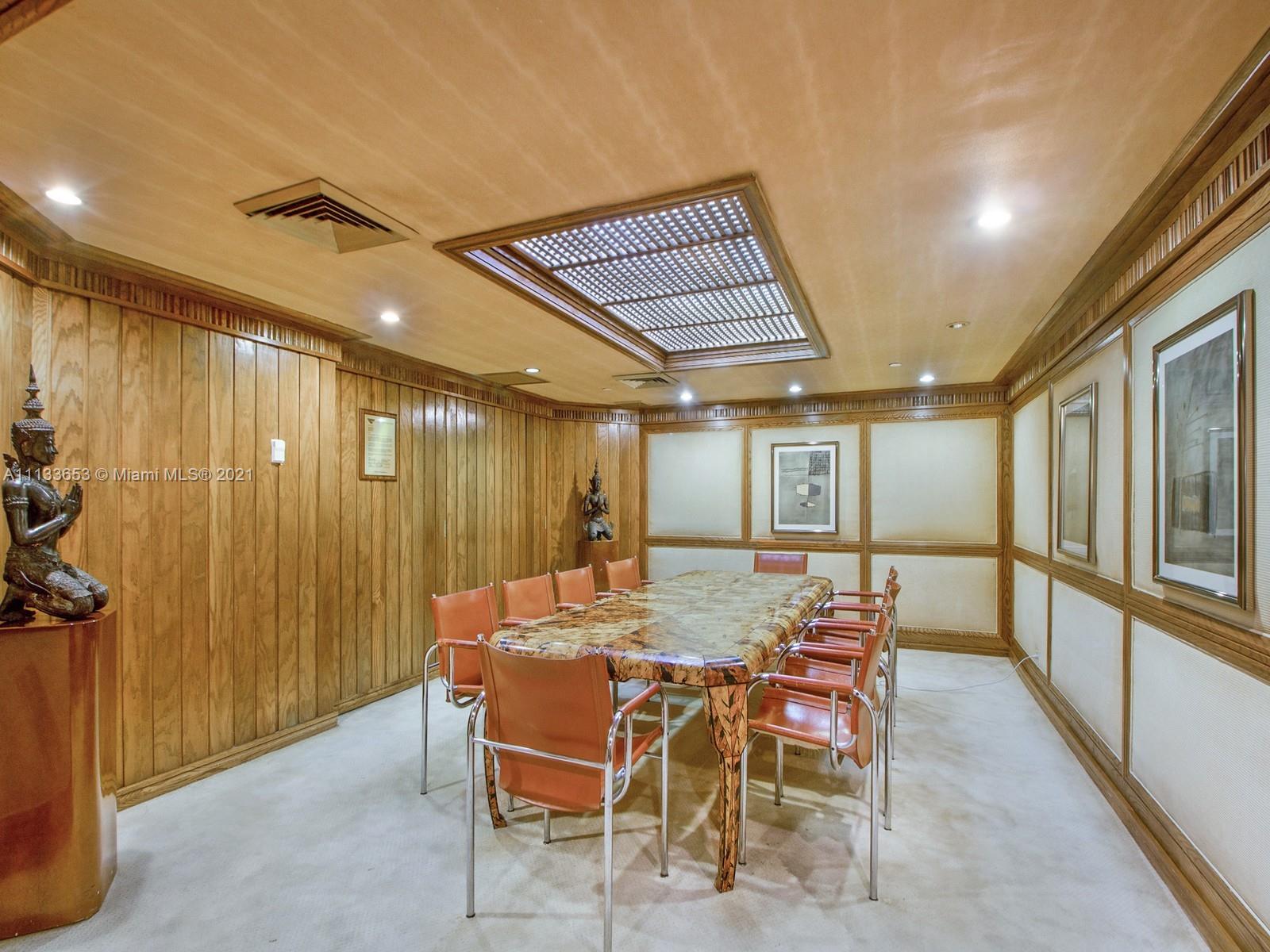 520 Brickell Key Drive, Unit A1815 Miami, FL 33131 - Photo 29 of 34 a dining room with furniture and window