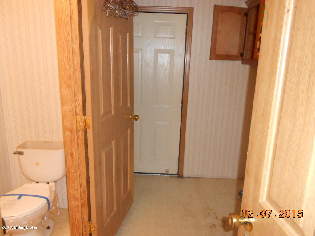 300 Bearwallow Road Springfield, KY 40069 - Photo 12 of 14 DSCN2724